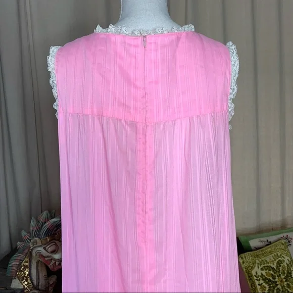 1974 Pink Prom Dress - Picture 9 of 11